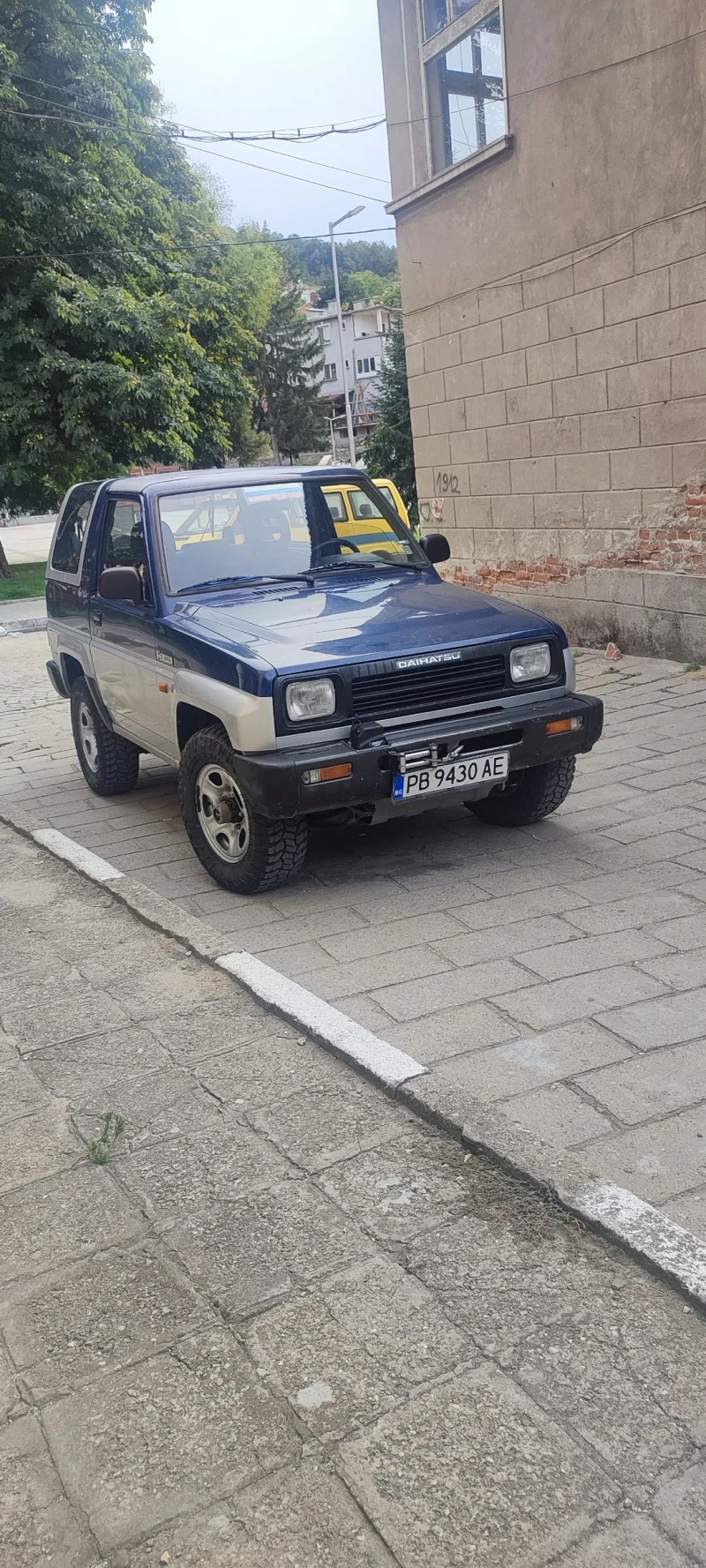 Daihatsu Feroza 1.6 EFI, снимка 1 - Автомобили и джипове - 47541486