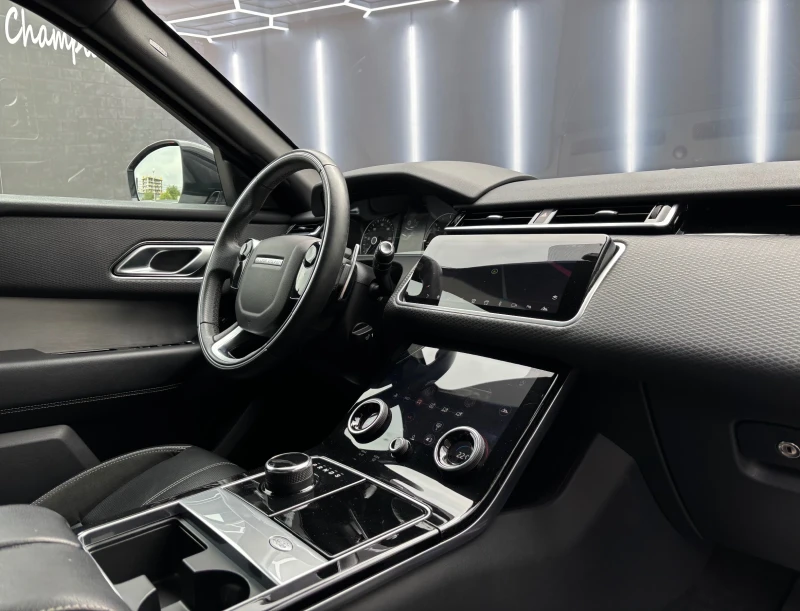 Land Rover Range Rover Velar 2.0D R-Dynamic , снимка 14 - Автомобили и джипове - 50641181