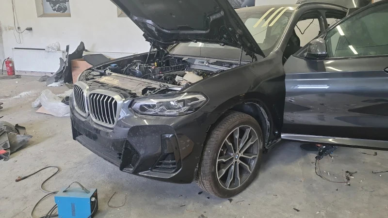 BMW X4 2.0д 