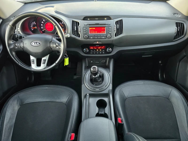 Kia Sportage 1.6i 135кс КОЖА ЕВРО 5, снимка 14 - Автомобили и джипове - 52740205