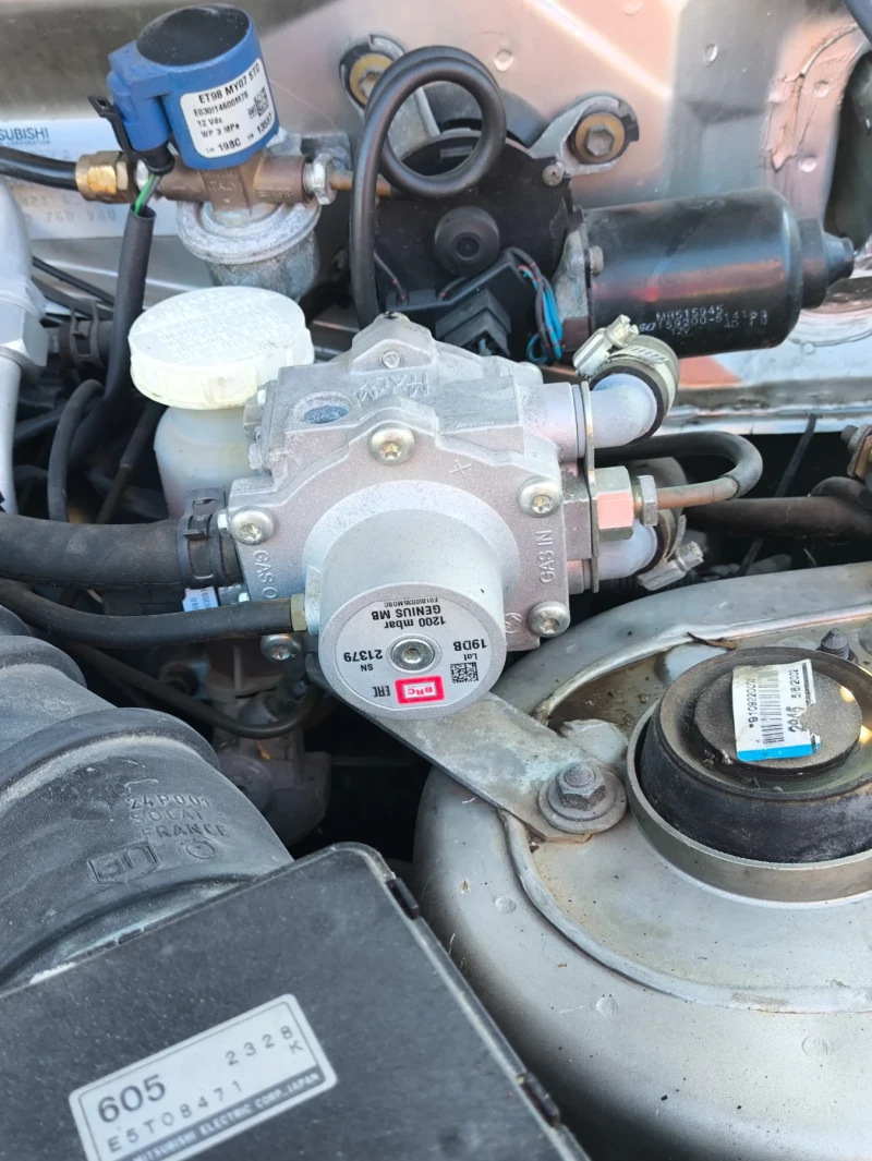 Mitsubishi Pajero pinin С Газ BRC, снимка 13 - Автомобили и джипове - 52775803