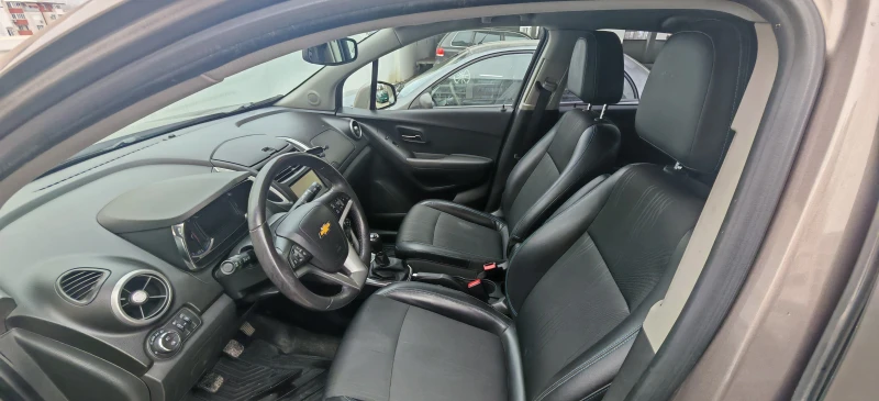 Chevrolet Trax KL1B, снимка 5 - Автомобили и джипове - 52859588