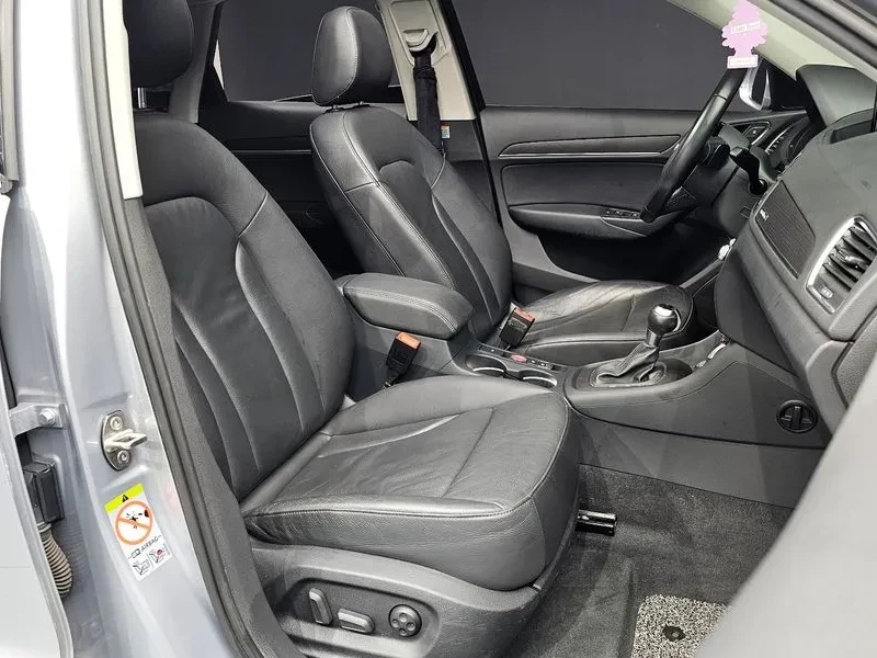 Audi Q3 2.0 TDI Quattro - САМО 30% АВАНС, снимка 11 - Автомобили и джипове - 56066423