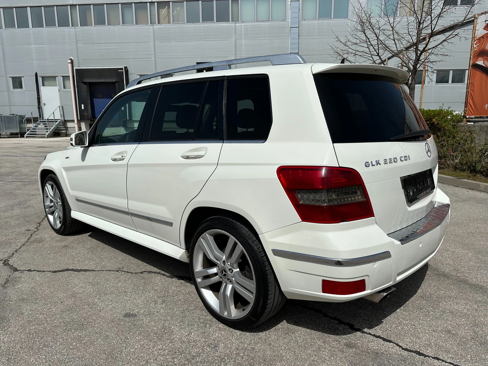 Mercedes-Benz GLK Панорама/Нави/Камера - изображение 3
