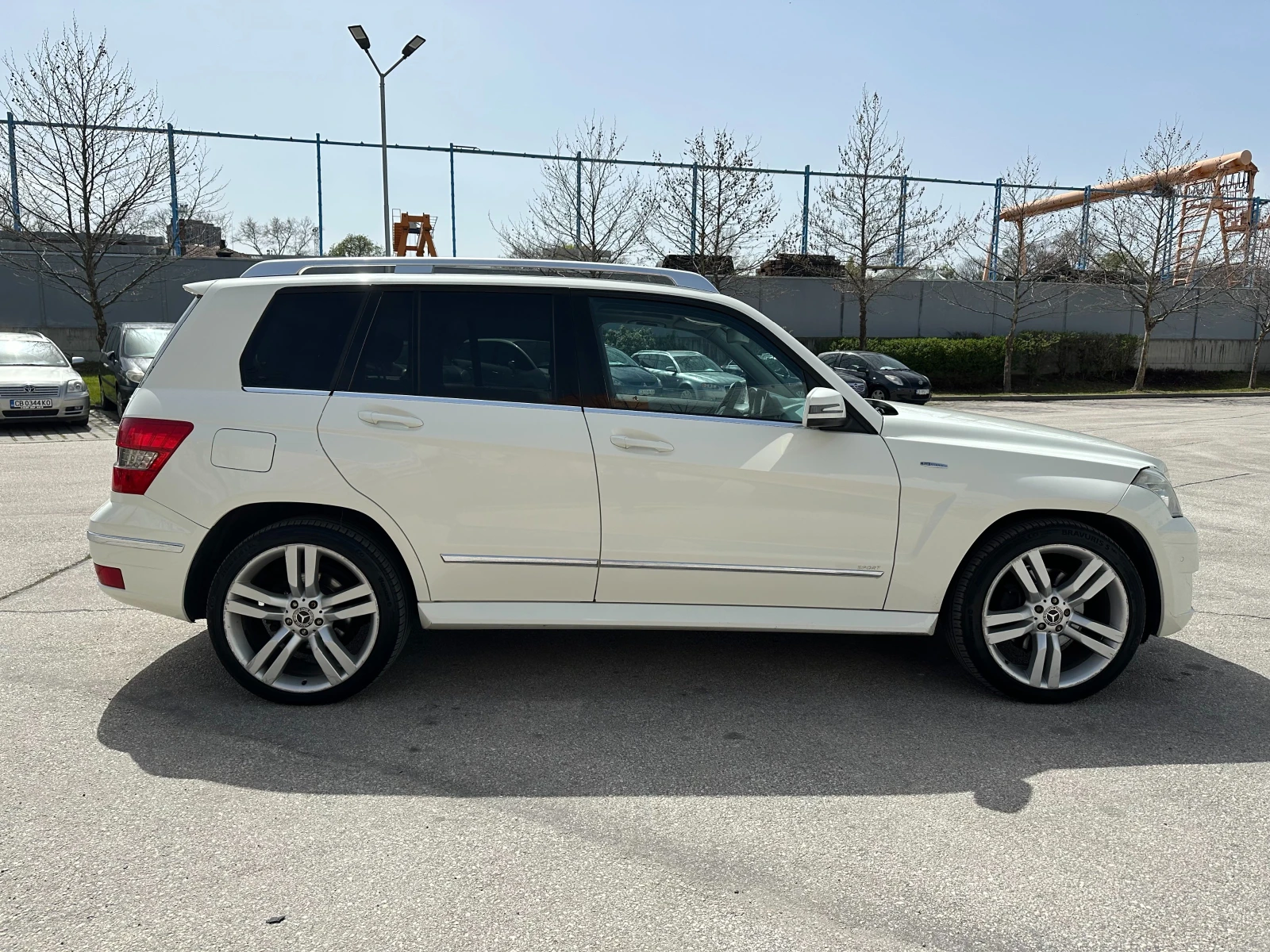 Mercedes-Benz GLK Панорама/Нави/Камера - изображение 5