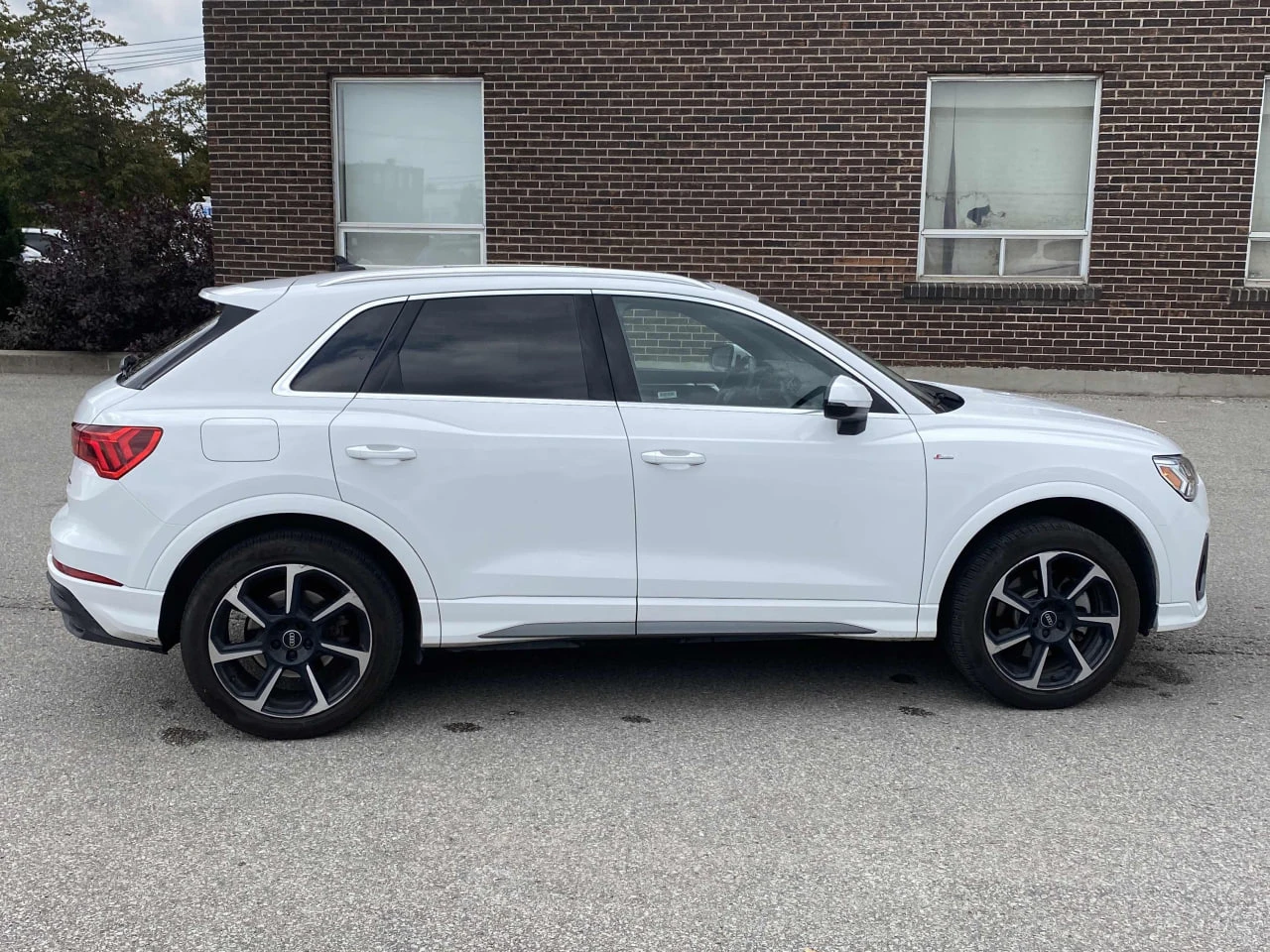 Audi Q3 * CARFAX * АВТО КРЕДИТ * ЦЕНА ДО БГ! - изображение 4