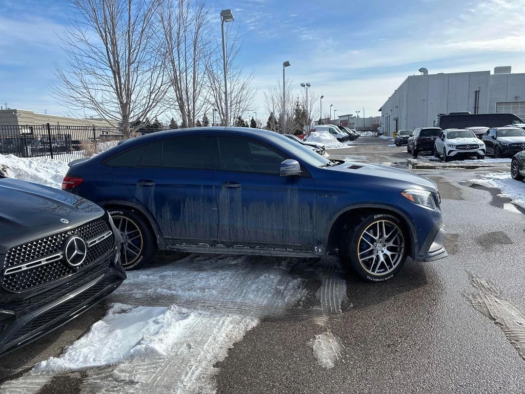 Mercedes-Benz GLE 63 S AMG * CARFAX * 360 КАМЕРИ* ПАНОРАМА*  - изображение 3