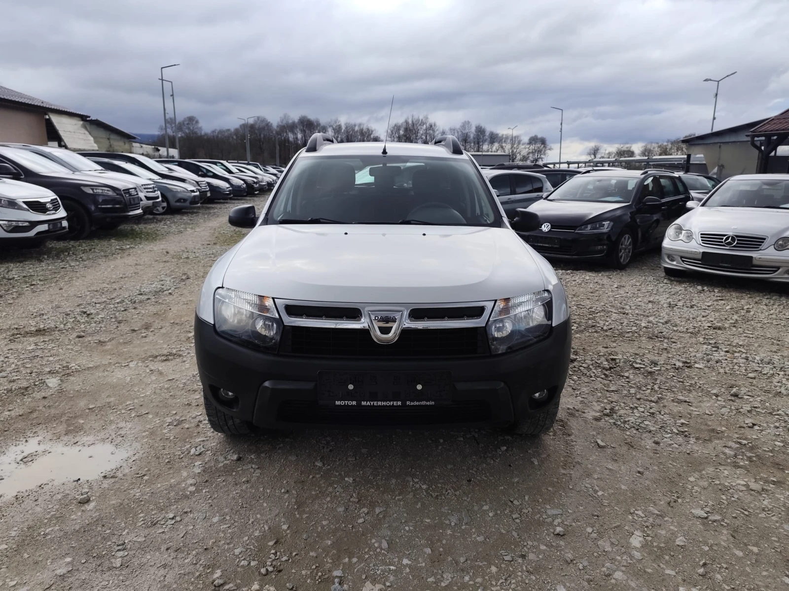 Dacia Duster 1.5 дизел 4х4, снимка 2 - Автомобили и джипове - 54013111