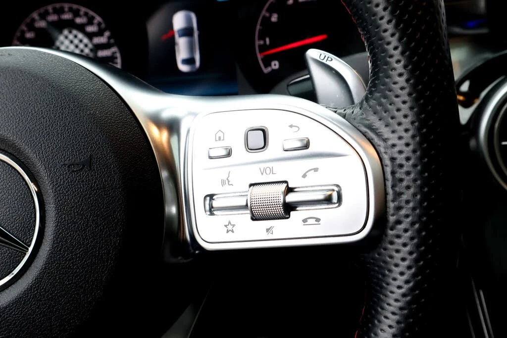 Mercedes-Benz GLC 43 AMG 4MATIC* АвтоКредит* (ЦЕНА ДО БГ), снимка 11 - Автомобили и джипове - 54057780