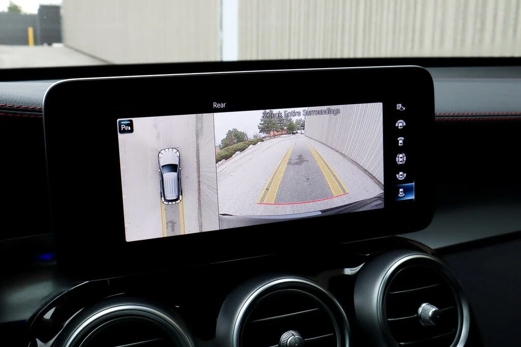 Mercedes-Benz GLC 43 AMG 4MATIC* АвтоКредит* (ЦЕНА ДО БГ), снимка 10 - Автомобили и джипове - 54057780