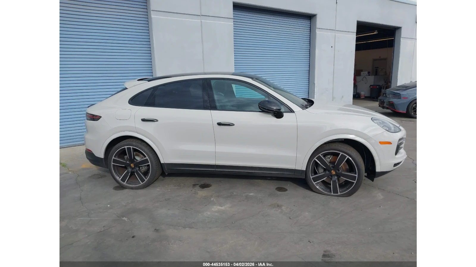 Porsche Cayenne COUPE* S/S* PLATINUM* EDITION, снимка 13 - Автомобили и джипове - 54072626