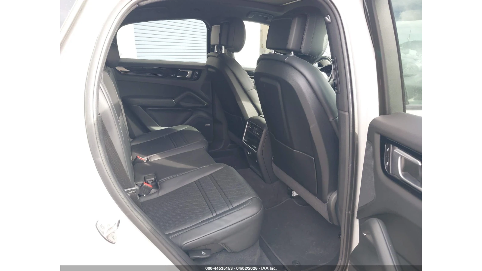 Porsche Cayenne COUPE* S/S* PLATINUM* EDITION, снимка 9 - Автомобили и джипове - 54072626