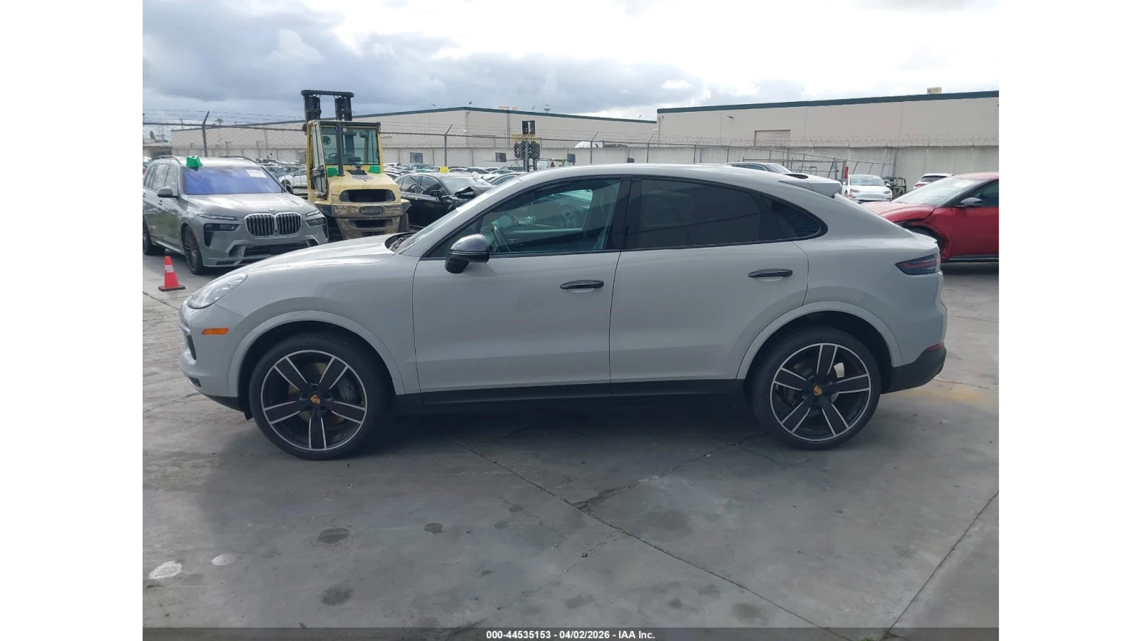 Porsche Cayenne COUPE* S/S* PLATINUM* EDITION, снимка 14 - Автомобили и джипове - 54072626
