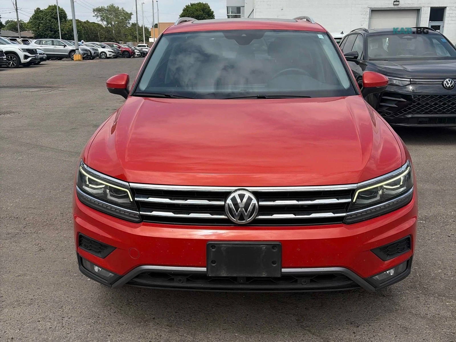 VW Tiguan Highline * AвтоКредит* (ЦЕНА ДО БГ), снимка 2 - Автомобили и джипове - 54804764