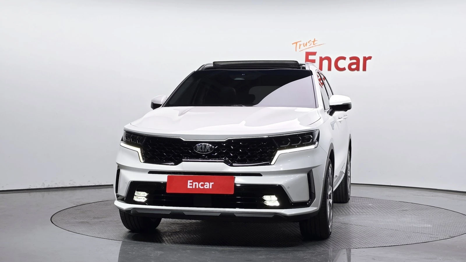 Kia Sorento 2.2* ЛЮК* 360* KEYLESS* ПОДГРЕВ ВОЛАН* КРАЙНА ЦЕНА, снимка 3 - Автомобили и джипове - 55336582