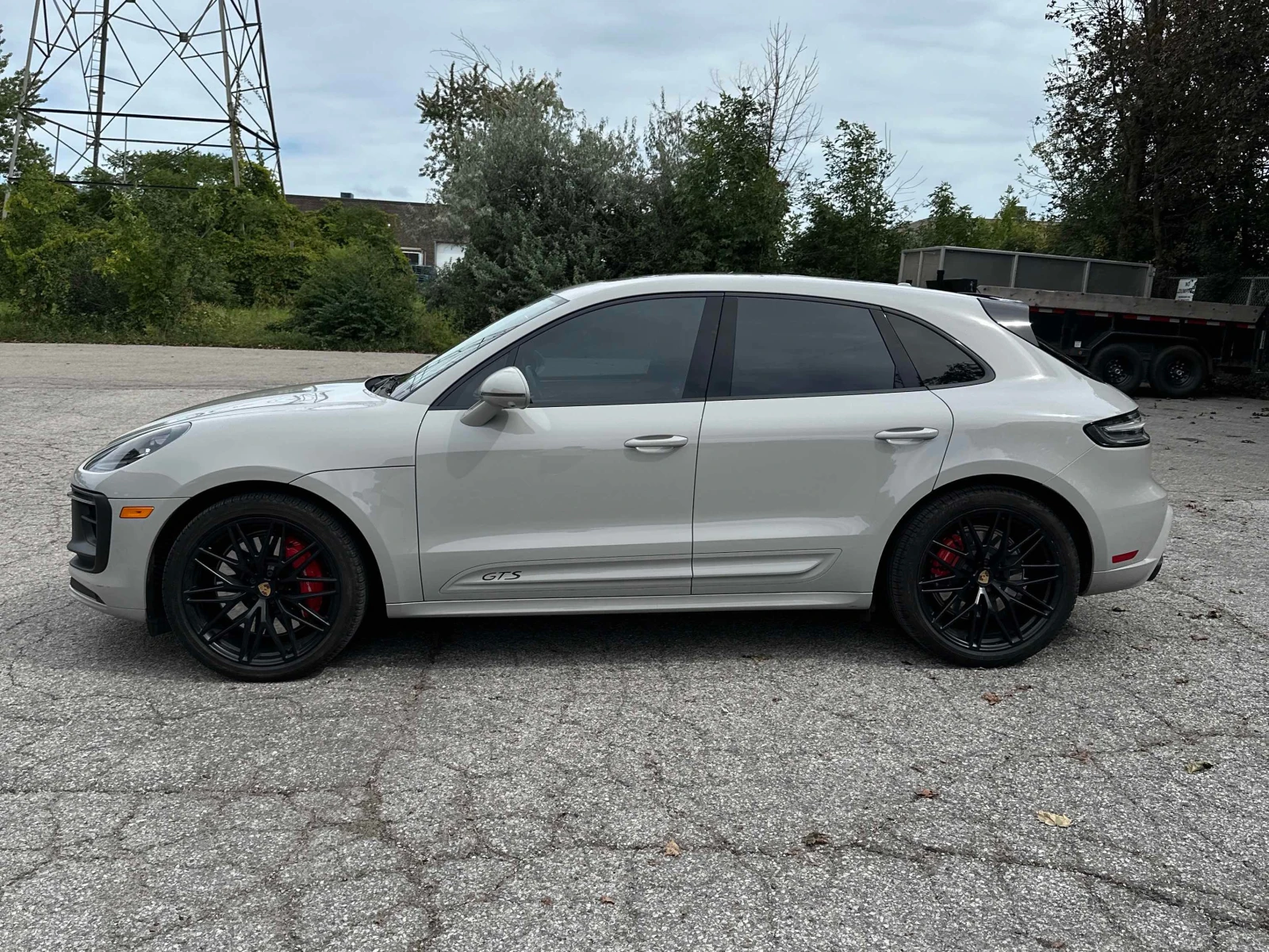 Porsche Macan / GTS / NARDO / BOSE / DISTRONIC / 360, снимка 2 - Автомобили и джипове - 56108394