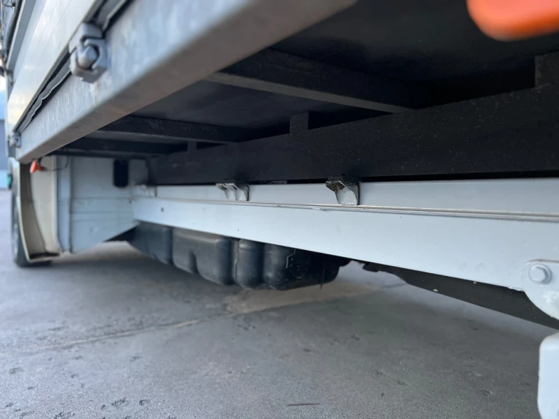 Mercedes-Benz Sprinter 316 / 4.30 дължина / Климатроник, снимка 9 - Бусове и автобуси - 52482608