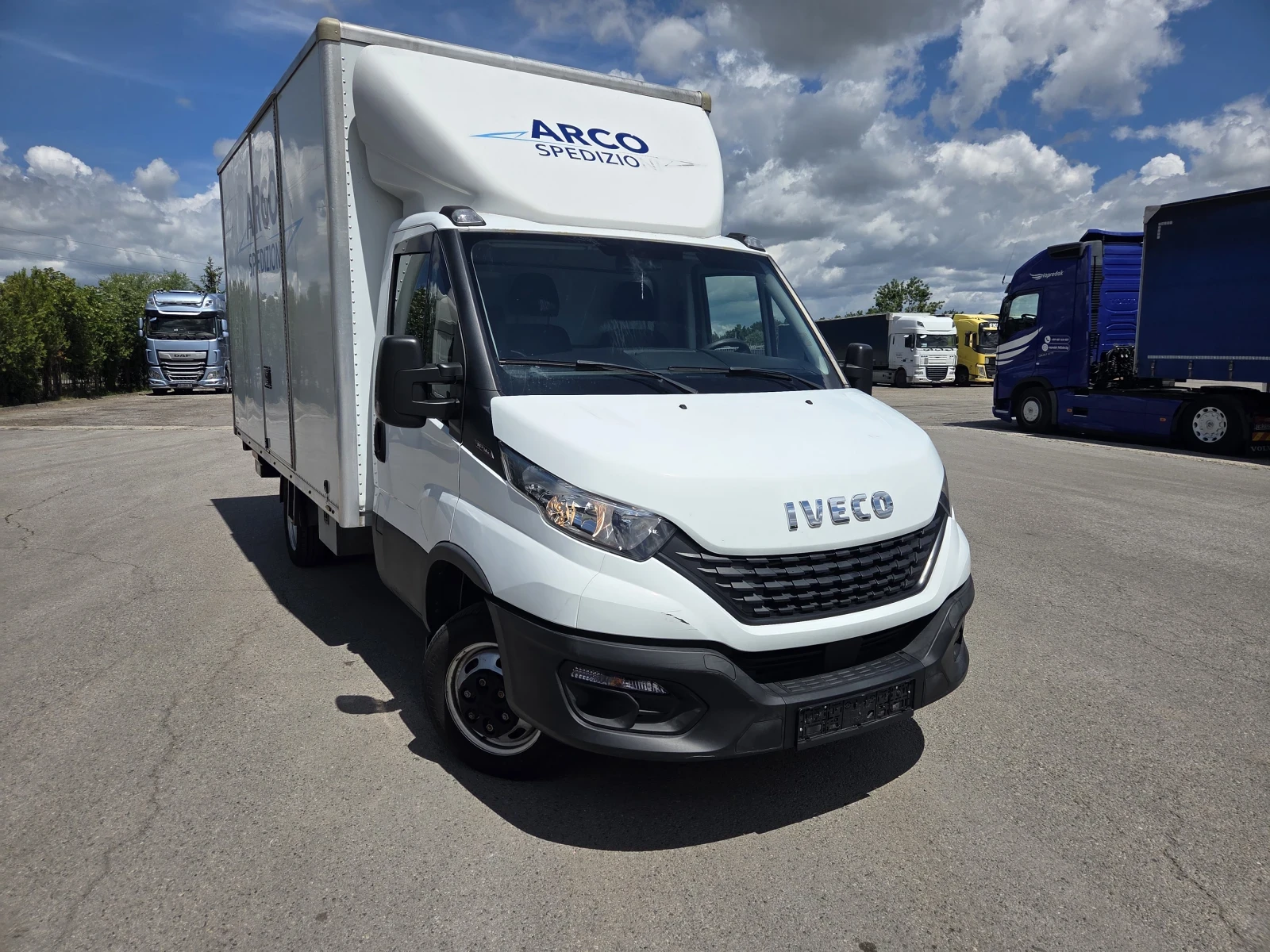 Iveco 35c17 8pal KAT B