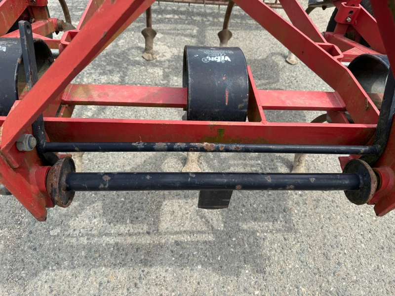 Култиватор Kongskilde, снимка 5 - Селскостопанска техника - 50217446