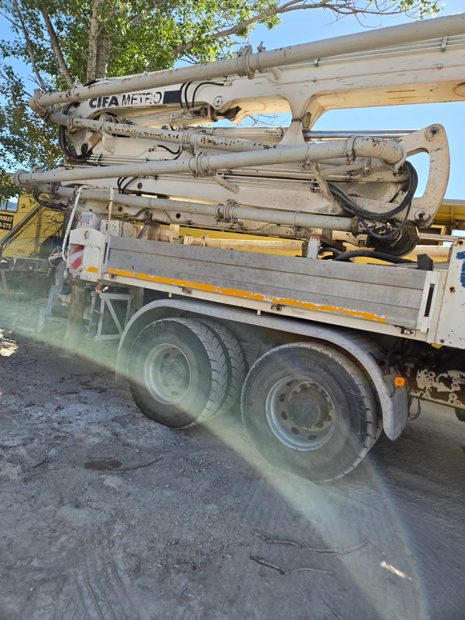 Бетон помпа Iveco, снимка 11 - Индустриална техника - 54570660