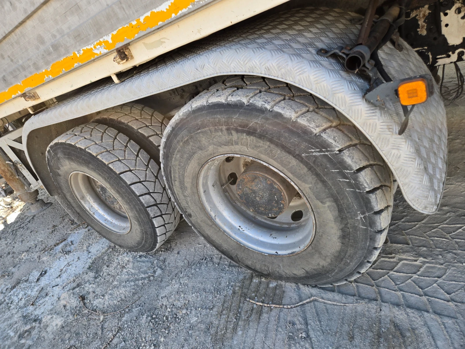 Бетон помпа Iveco, снимка 12 - Индустриална техника - 54570660