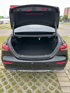 Mercedes-Benz E 220 Facelift* AMG* 360* DISTRONIC* Heating Seats* , снимка 7