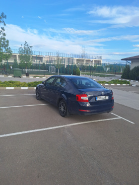 Skoda Octavia, снимка 4 - Автомобили и джипове - 45384680