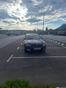 Skoda Octavia, снимка 1 - Автомобили и джипове - 45384680