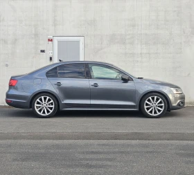 VW Jetta 1.6TDI Bluemotion  | Mobile.bg    2