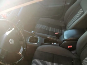 VW Golf - 2200 € / 4302.83 лв. - 15882691 3