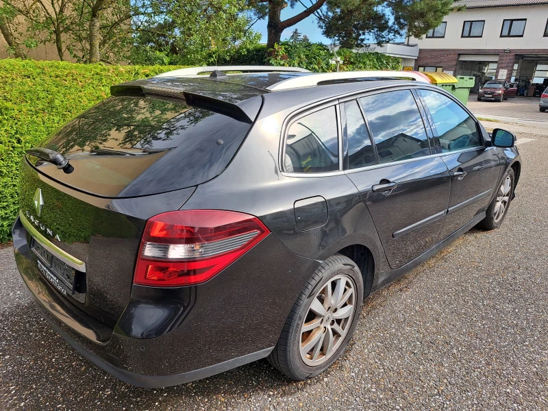 Renault Laguna 2000куб , снимка 11 - Автомобили и джипове - 47307684