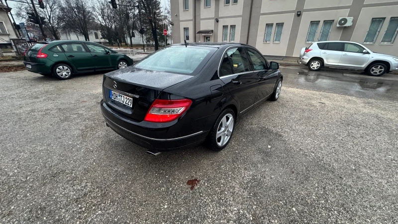 Mercedes-Benz C 320 3.2 CDI Avangarde , снимка 4 - Автомобили и джипове - 48261397