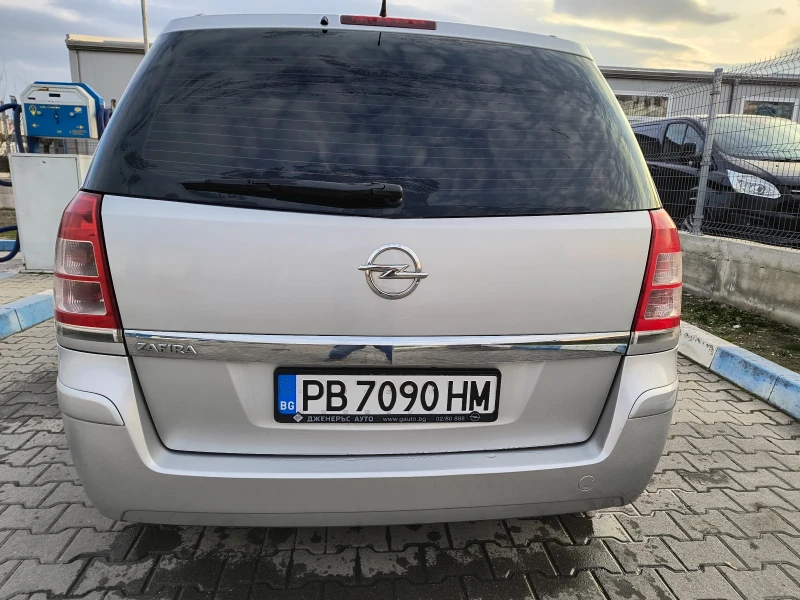 Opel Zafira Ван, снимка 4 - Автомобили и джипове - 48949308