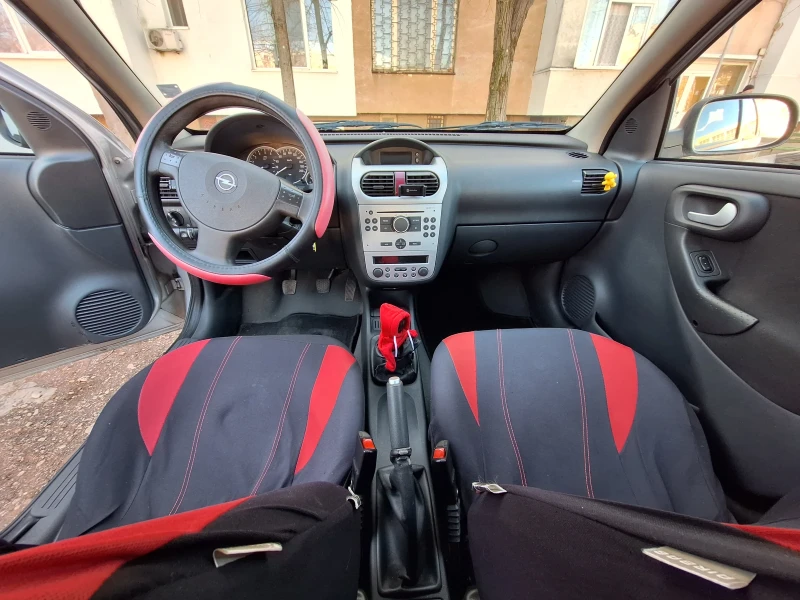 Opel Corsa, снимка 10 - Автомобили и джипове - 48968498