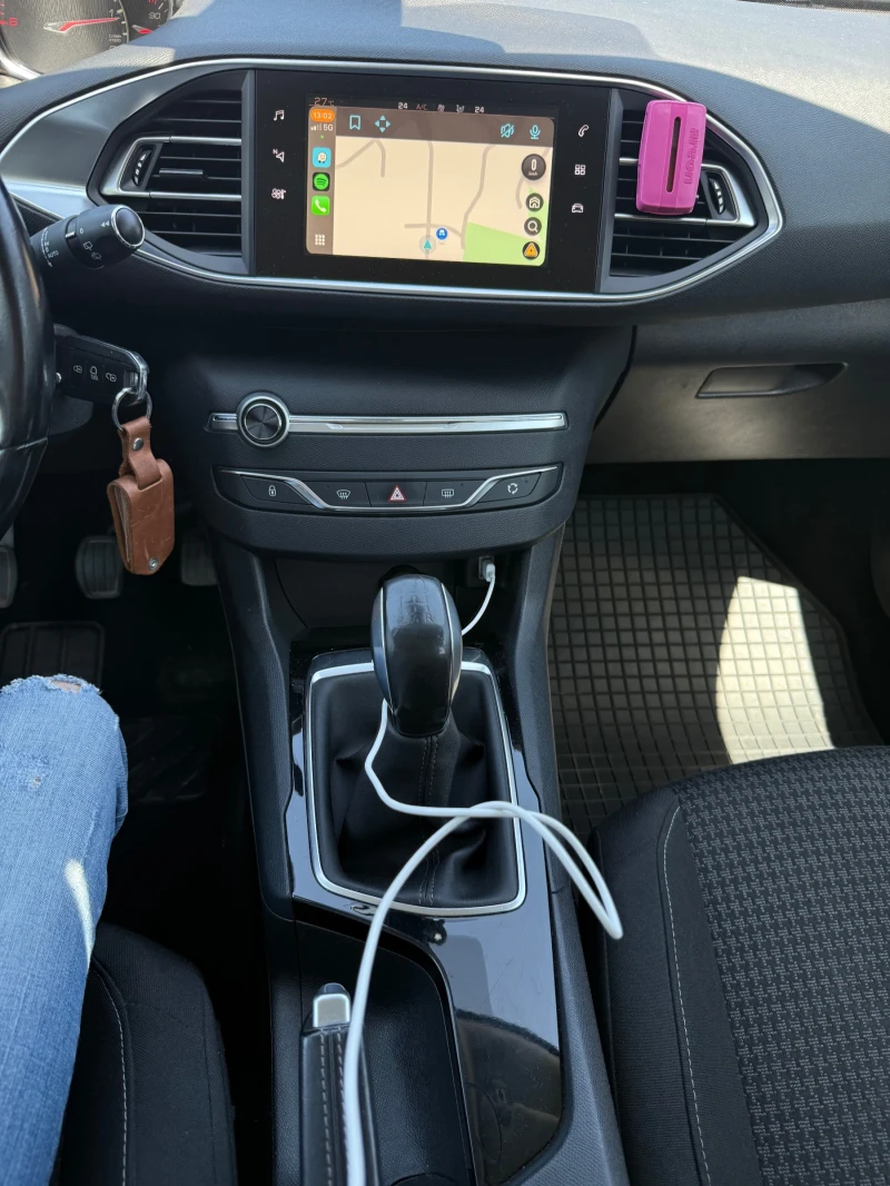 Peugeot 308 SW 1.6 BlueHDi Facelift, снимка 7 - Автомобили и джипове - 52450692