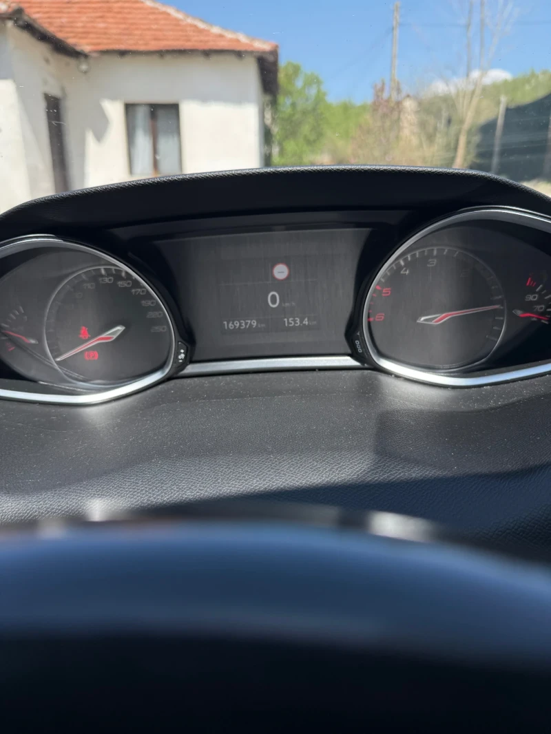 Peugeot 308 SW 1.6 BlueHDi Facelift, снимка 10 - Автомобили и джипове - 52450692