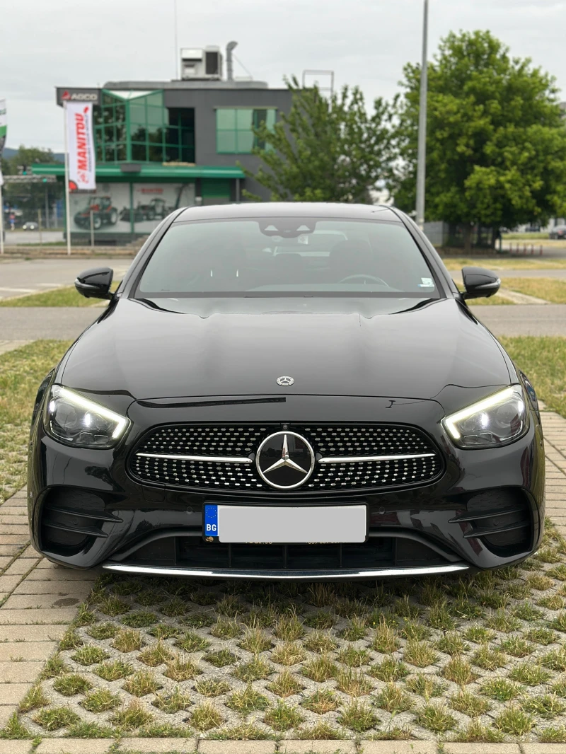 Mercedes-Benz E 220 Facelift* AMG* 360* DISTRONIC* Heating Seats* 