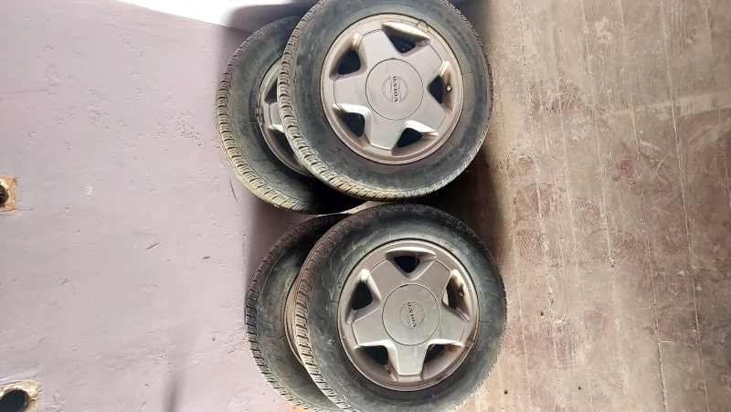 Volvo 440, снимка 4 - Автомобили и джипове - 52385441