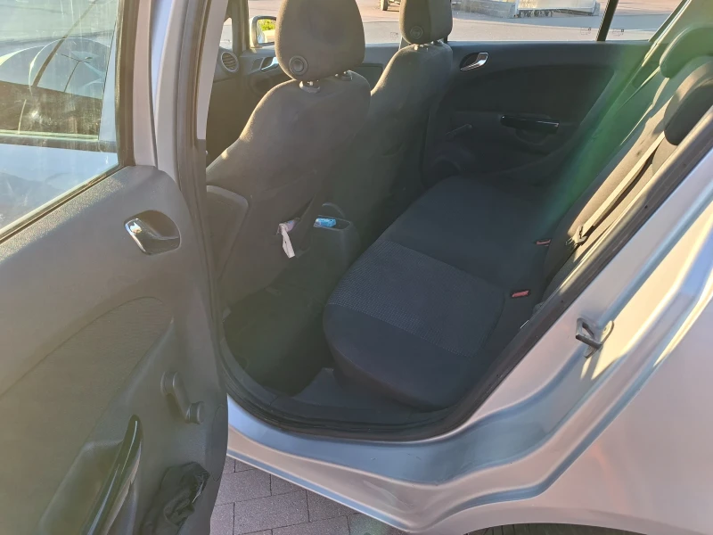 Opel Corsa, снимка 12 - Автомобили и джипове - 51812621
