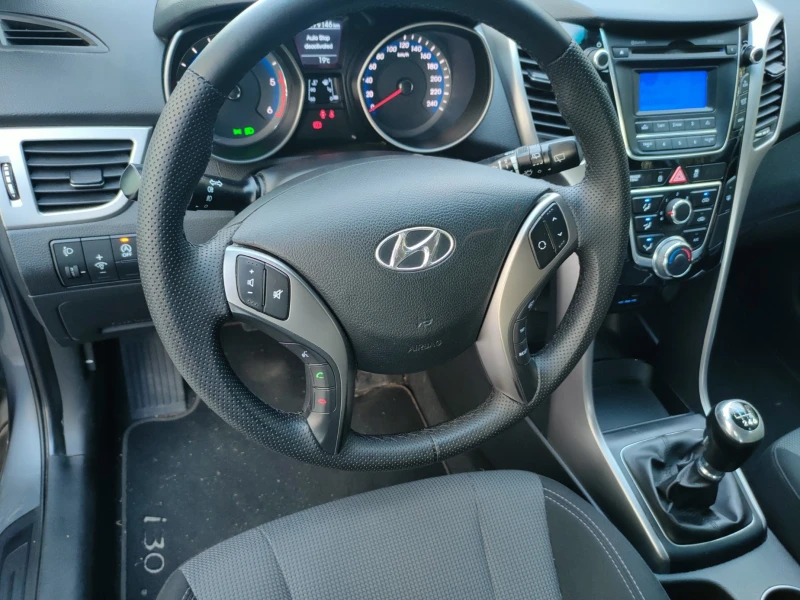 Hyundai I30 crdi , снимка 4 - Автомобили и джипове - 52189721
