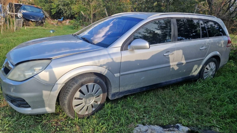Opel Vectra C 2.2 Direct Facelift , снимка 5 - Автомобили и джипове - 52353686