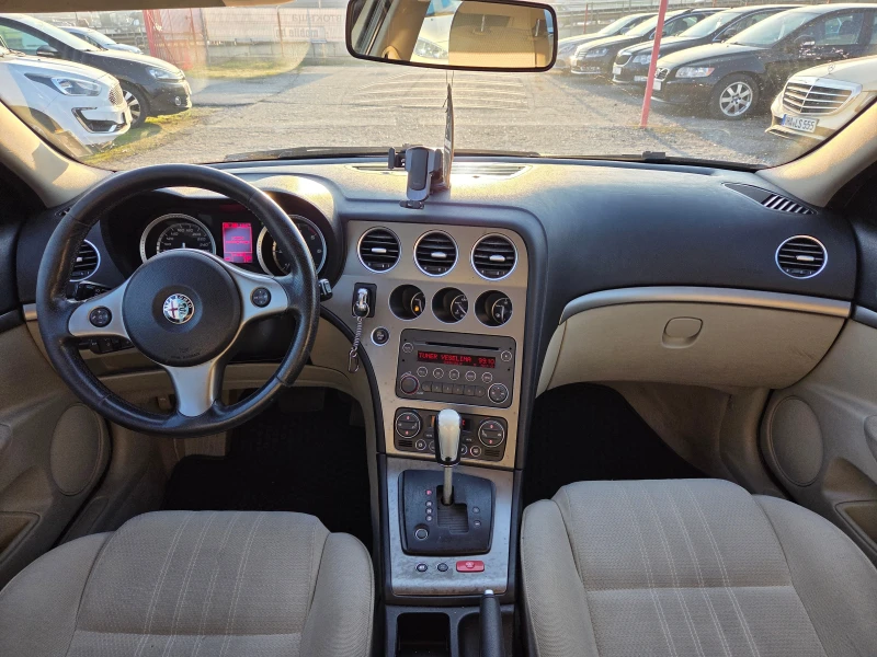 Alfa Romeo 159 sportwagon 1.9jtd-M, снимка 11 - Автомобили и джипове - 52848628