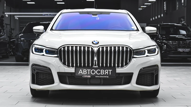 BMW 750 i xDrive M Sport Sportautomatic, снимка 2 - Автомобили и джипове - 53185205