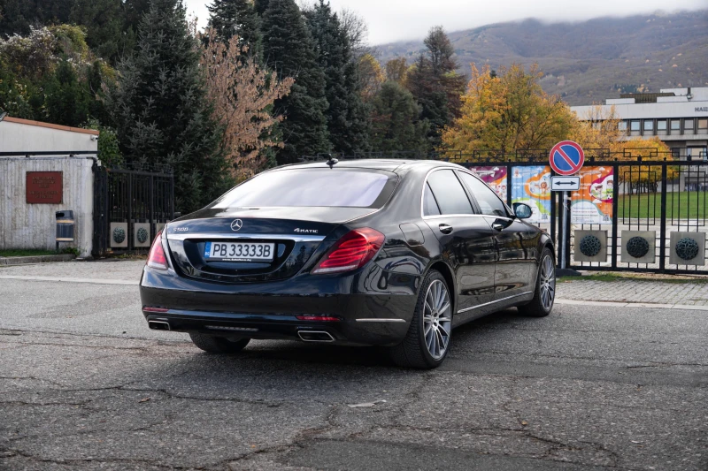 Mercedes-Benz S 500 Дълга база-4Мatic- 3xTV, снимка 4 - Автомобили и джипове - 53265282