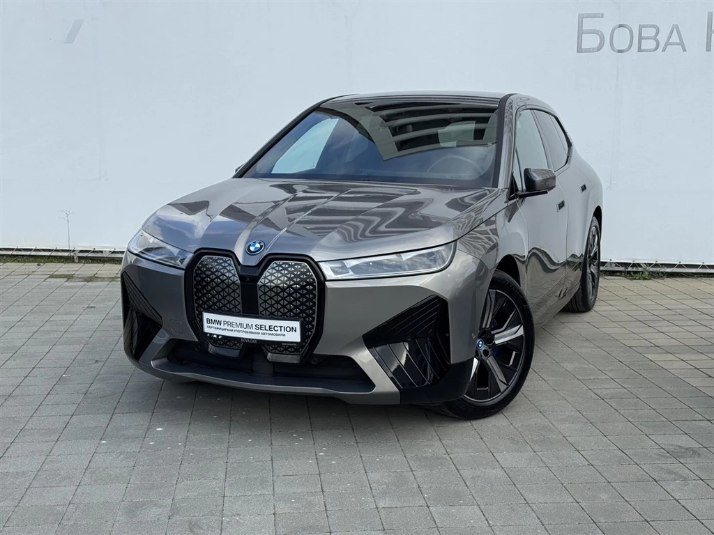 BMW iX xDrive40, снимка 1