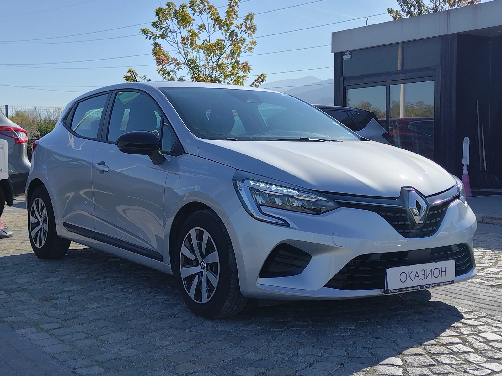 Renault Clio 1.0TCe/ 90к.с. - изображение 3