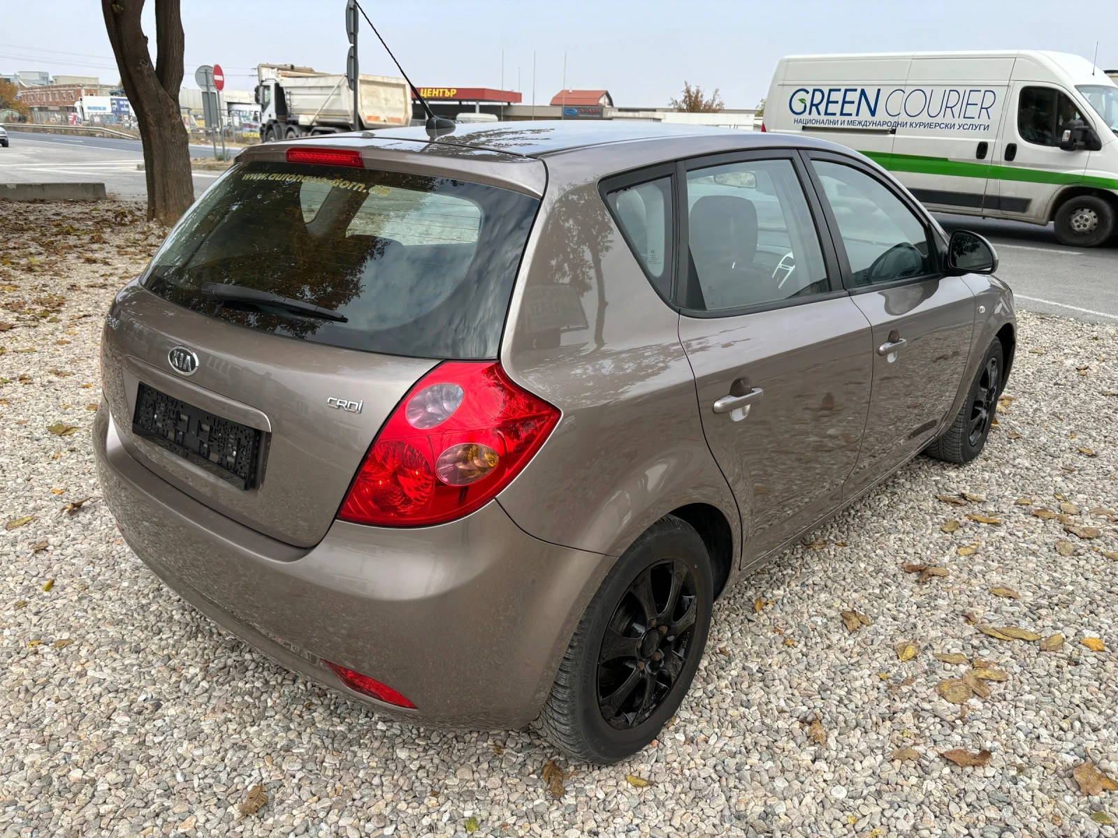 Kia Ceed 1.6 D - изображение 4