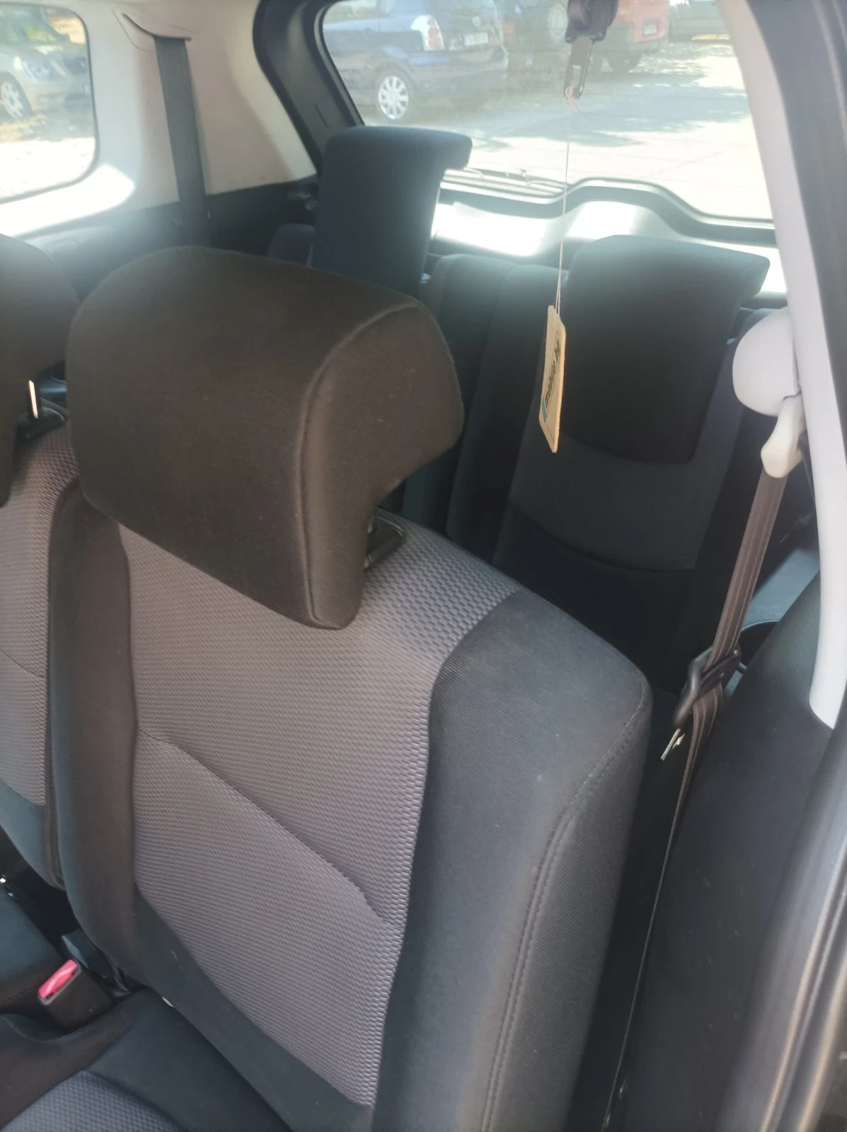 Mazda 5  - изображение 6