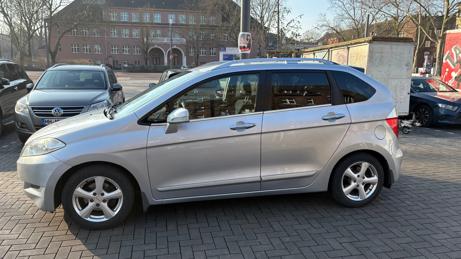 Honda Fr-v 2.2 i-CDTi - изображение 2