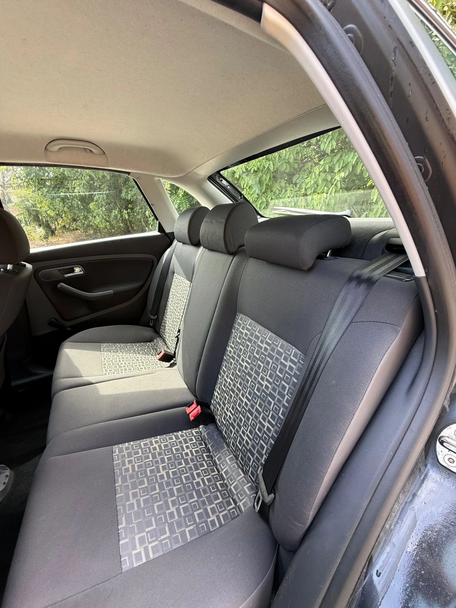 Seat Ibiza FR 1.4i - изображение 9